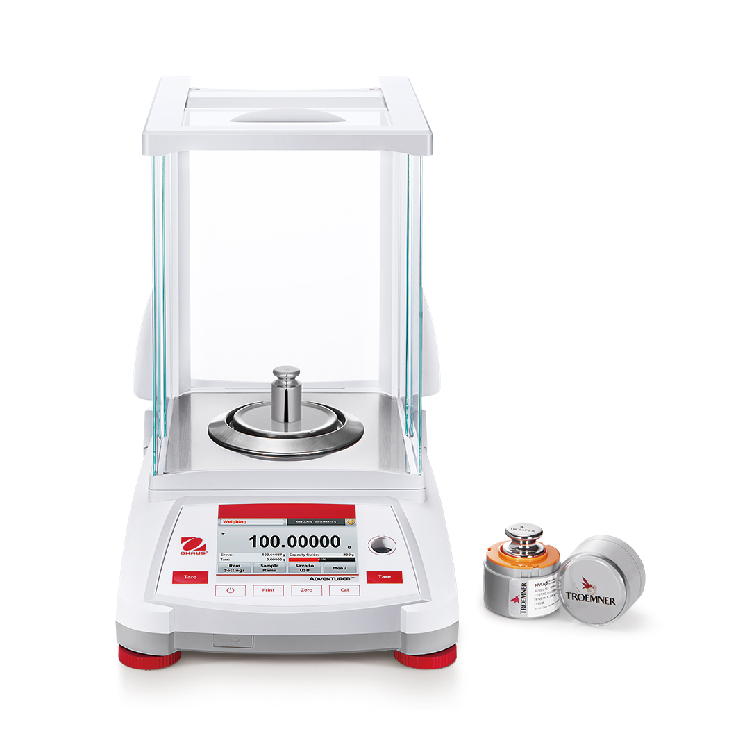 Waga OHAUS Adventurer™ Półmikro AX85M — widok od dołu